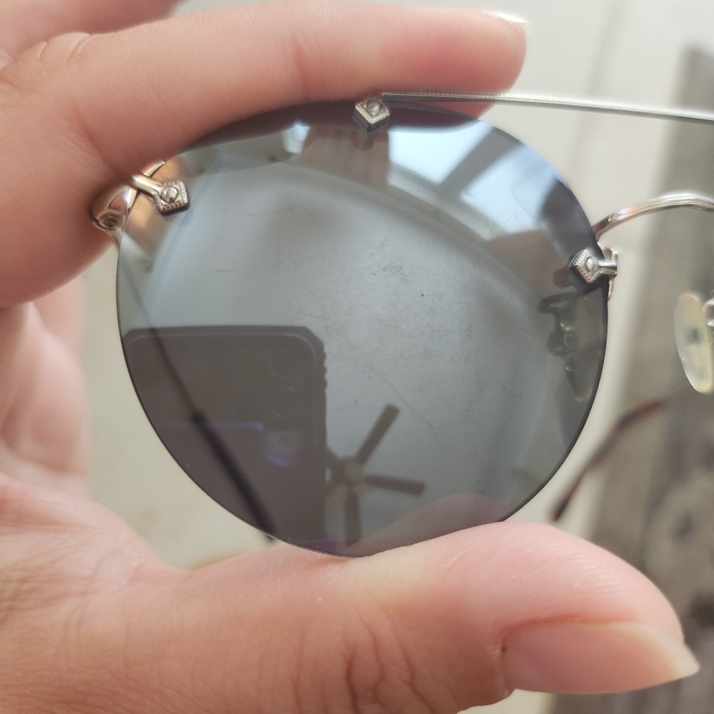 Linea Roma Sunglasses with case - Picture 7 of 7